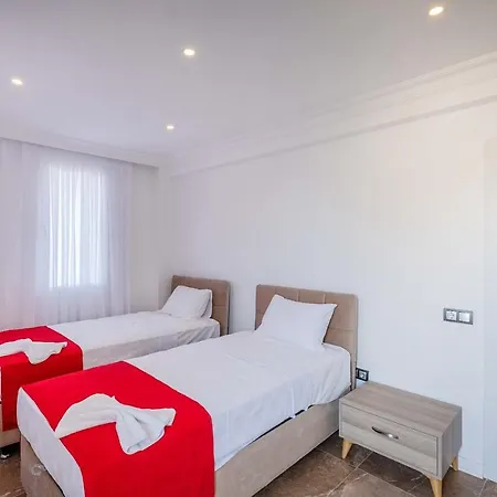 Villa Sessiz,sakin, Huzurlu Jakuzi Ve Saunali Deniz,doga Manzarali Muestakil Fethiye