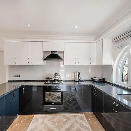 Sessiz,sakin, Huzurlu Jakuzi Ve Saunali Deniz,doga Manzarali Muestakil Villa